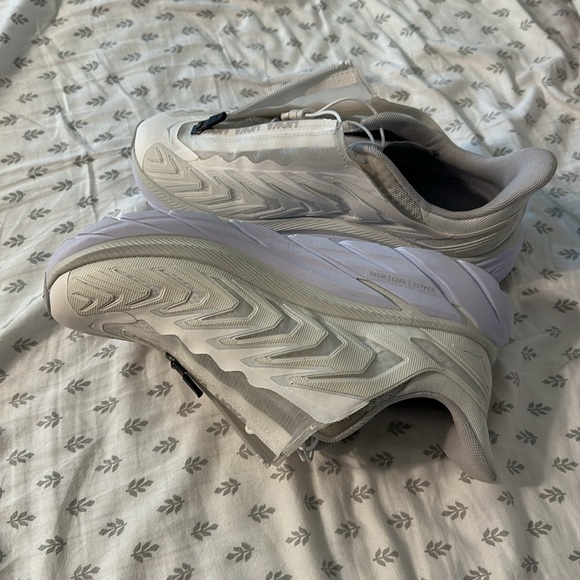 Hoka Project Clifton Blanc - Lunar Rock Trainers - Picture 10 of 16